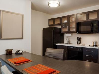 Hotel Candlewood Richmond - West Broad By Ihg 3*