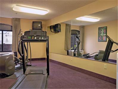 Hotel Candlewood Richmond - West Broad By Ihg 3*