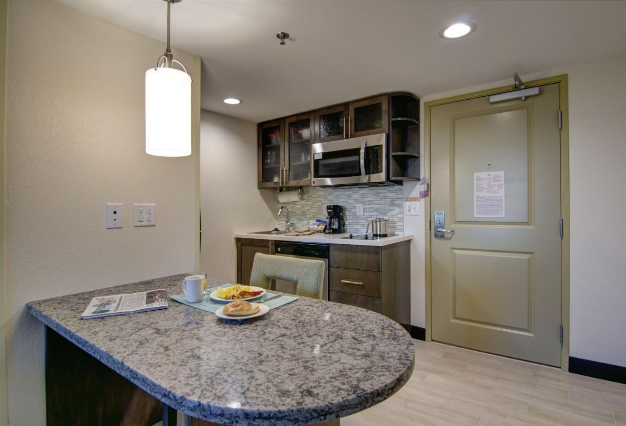 Candlewood Richmond - West Broad By Ihg