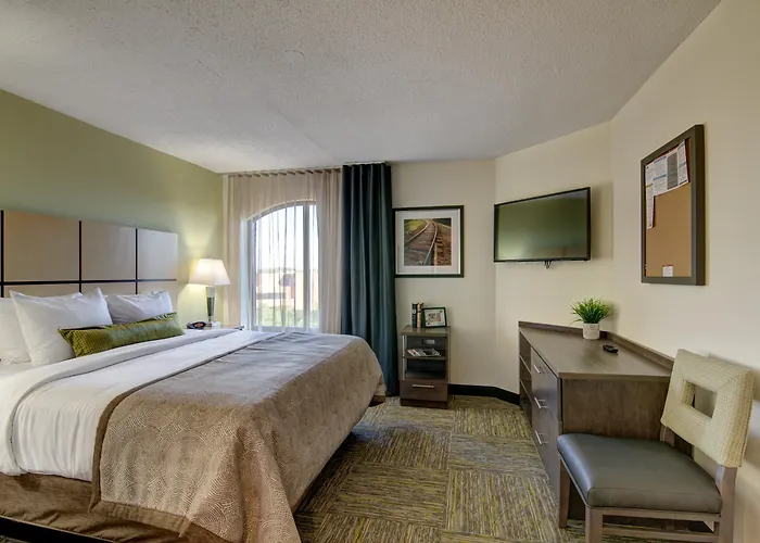 Candlewood Suites Richmond - West Broad